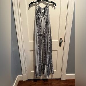 Velvet by Graham & Spencer black/white dress